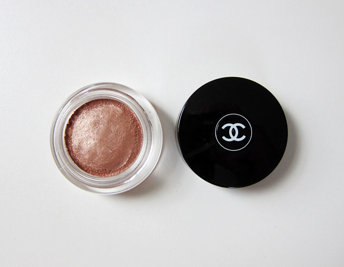 Chanel Illusion d’Ombre Eyeshadow in Emerveille